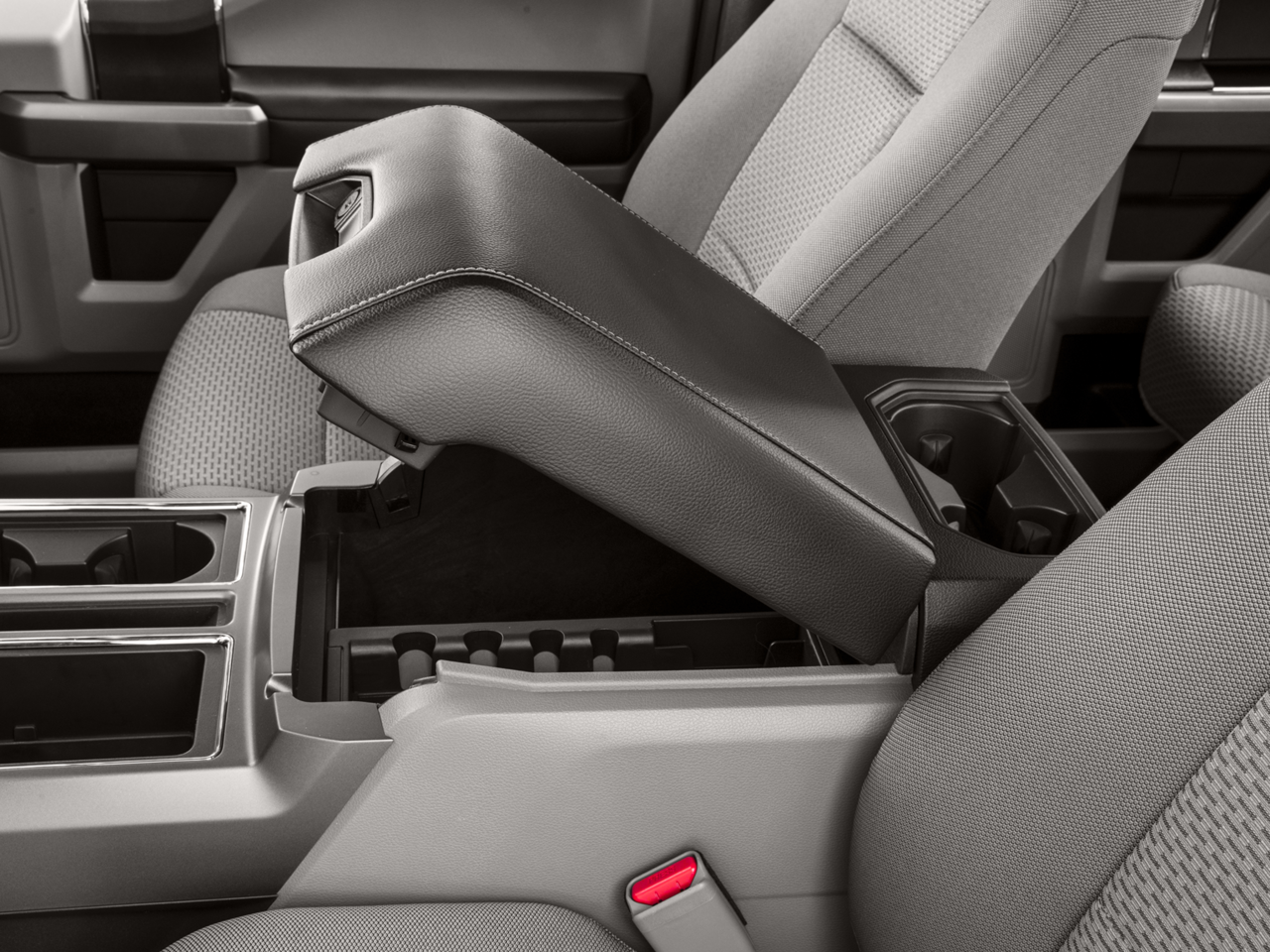 2017 Ford F-150 CREW CAB PICKUP - SHORT BED