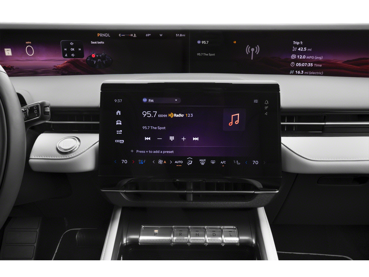 2025 Lincoln Nautilus Reserve AWD