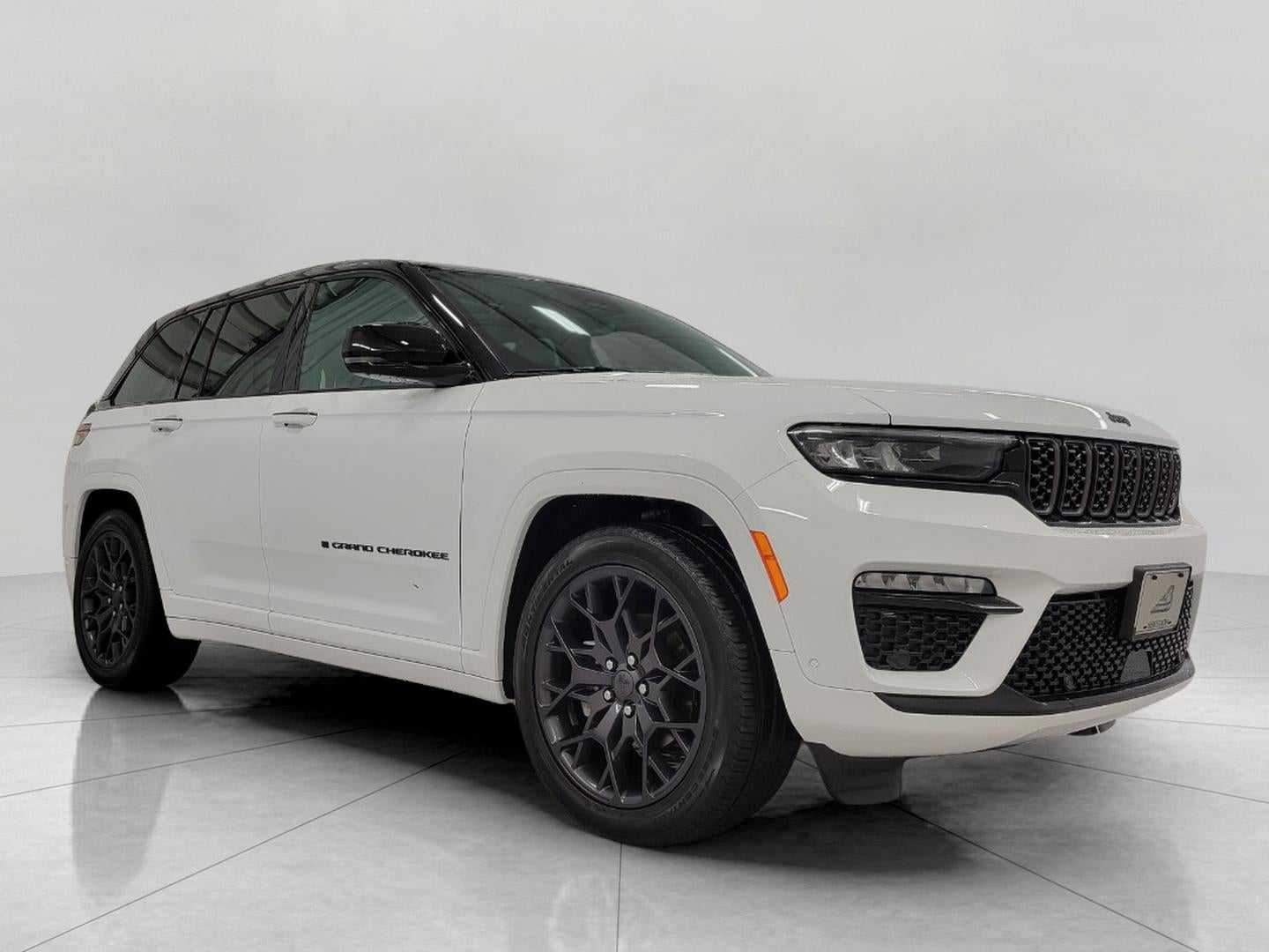 2025 Jeep Grand Cherokee Summit 4x4