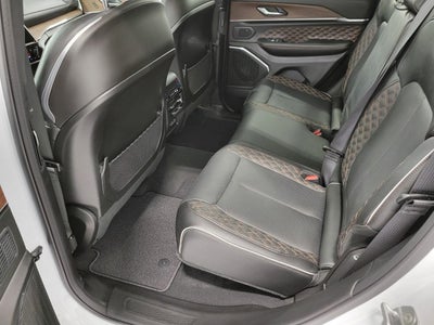 2025 Jeep Grand Cherokee Summit 4x4