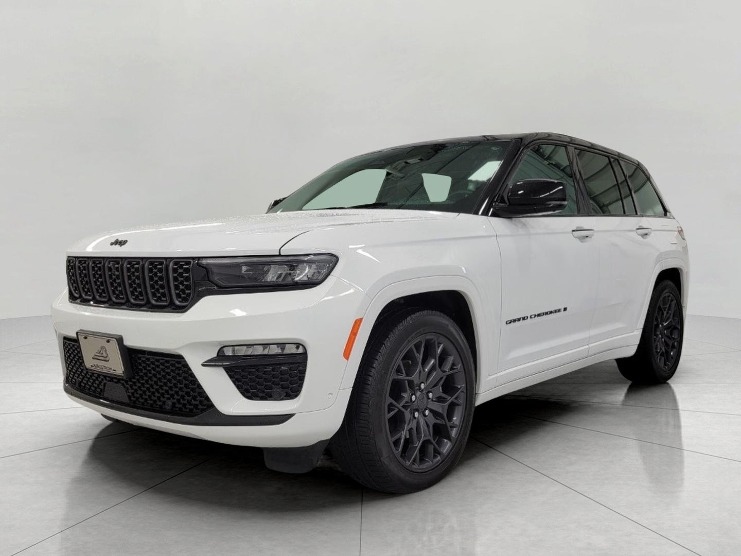 2025 Jeep Grand Cherokee Summit 4x4