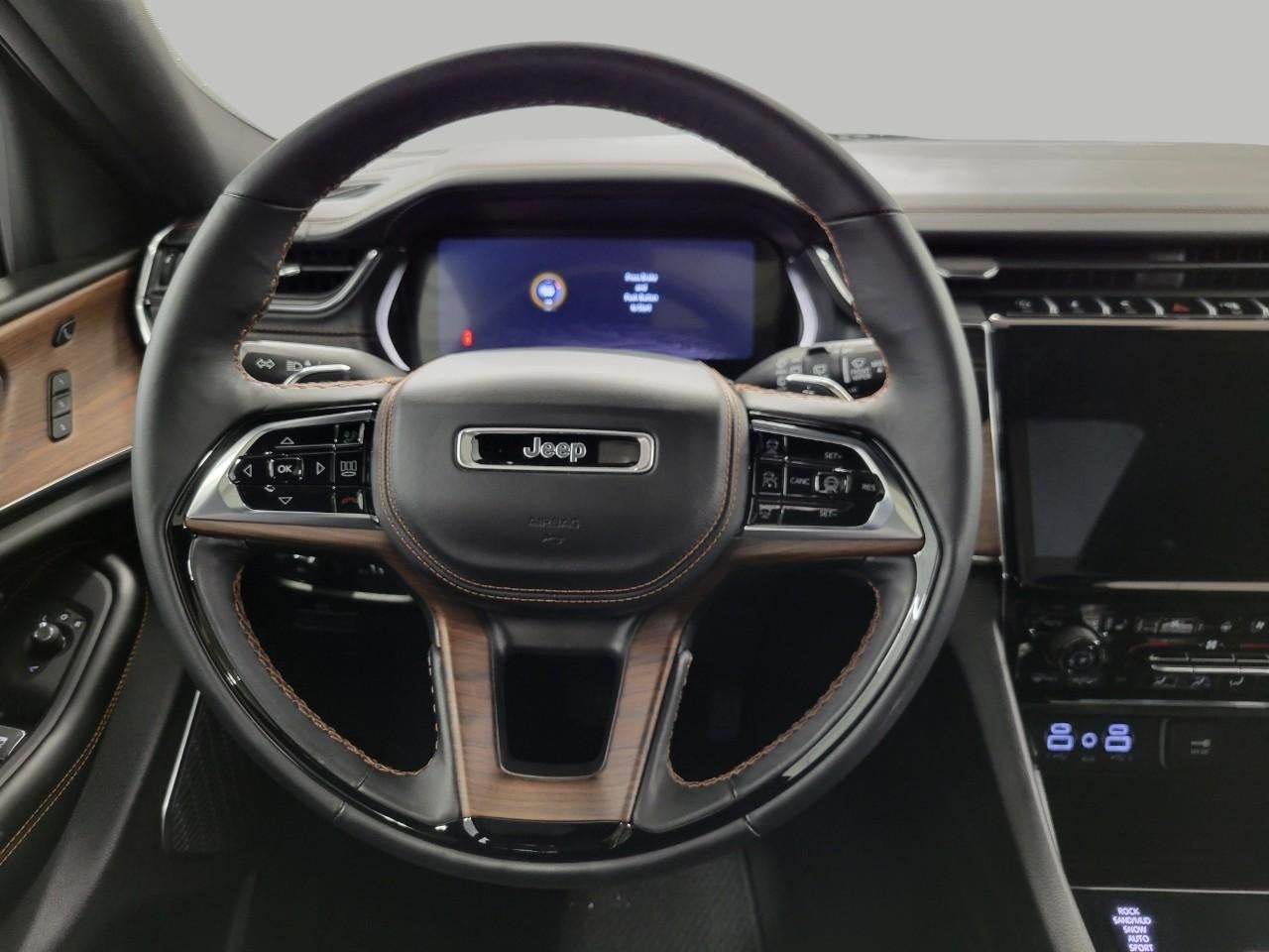 2025 Jeep Grand Cherokee Summit 4x4