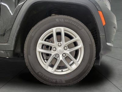 2025 Jeep Grand Cherokee L Laredo X 4x4