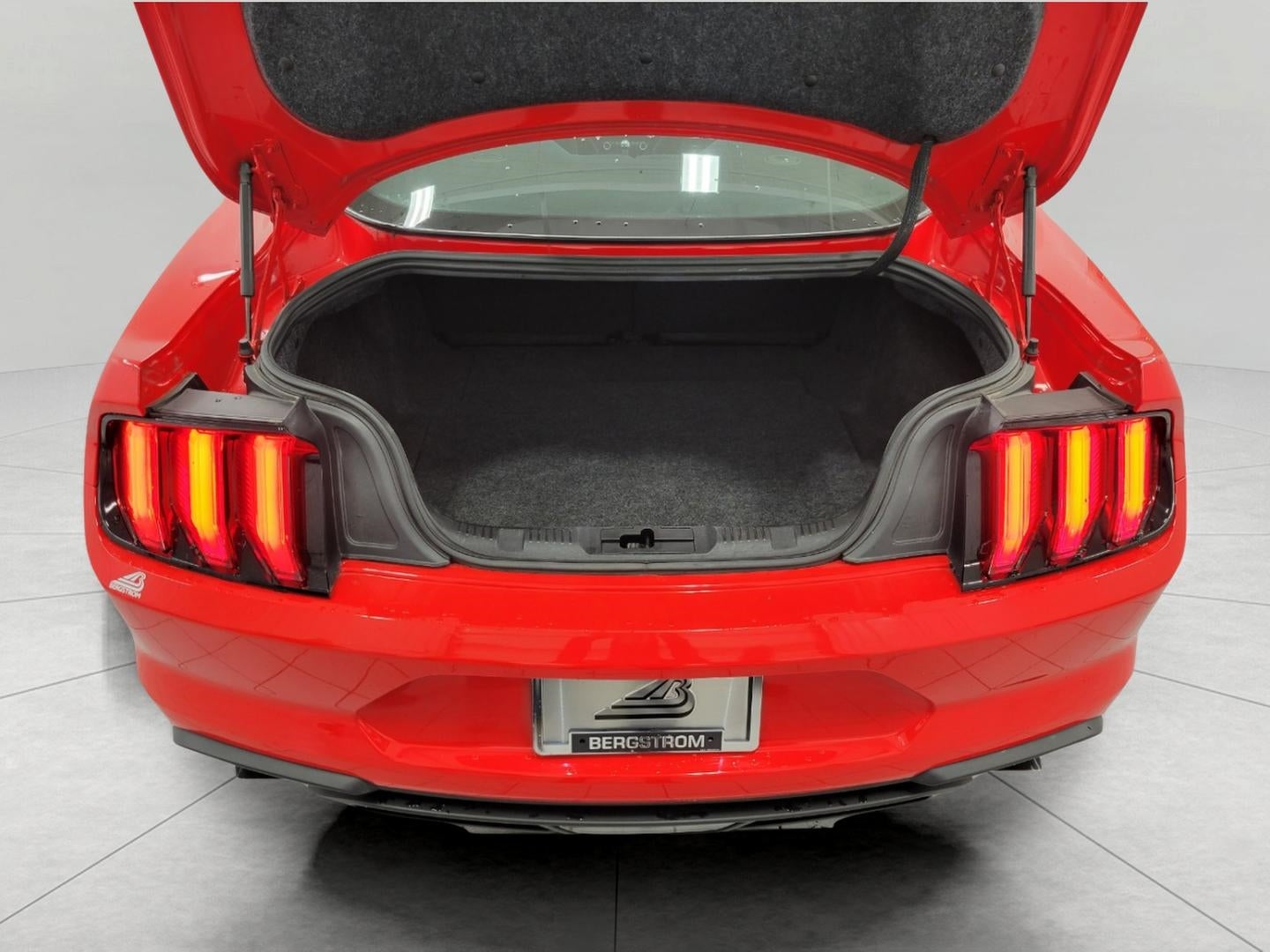 2018 Ford Mustang EcoBoost Fastback