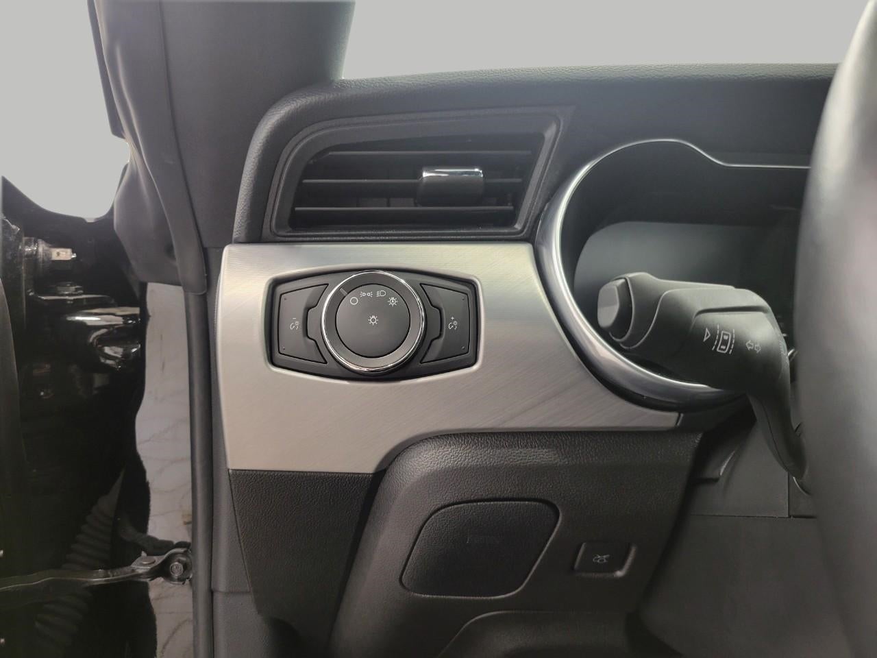 2022 Ford Mustang EcoBoost Premium Fastback