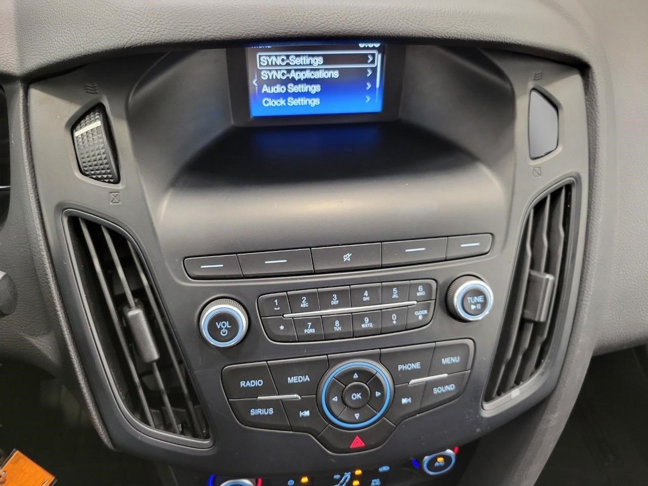 2018 Ford Focus SE Sedan