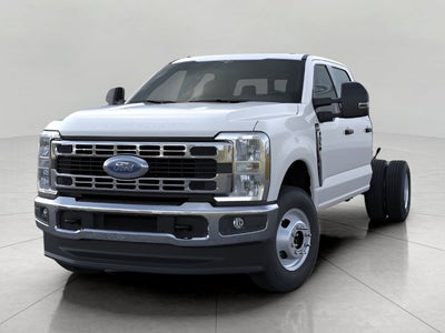 2026 Ford Super Duty F-350 DRW XL 4WD Crew Cab 179 WB 60 CA