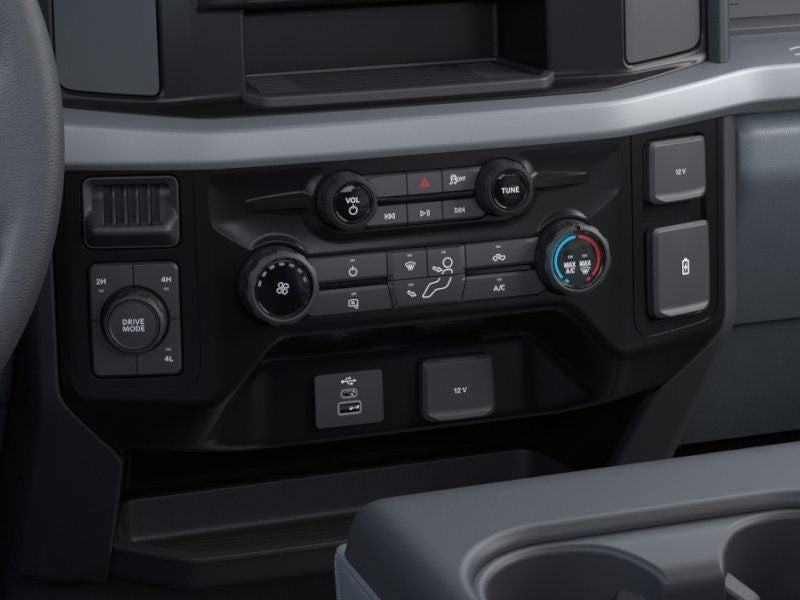 2026 Ford SUPER DUTY F-550 DRW STANDARD CAB