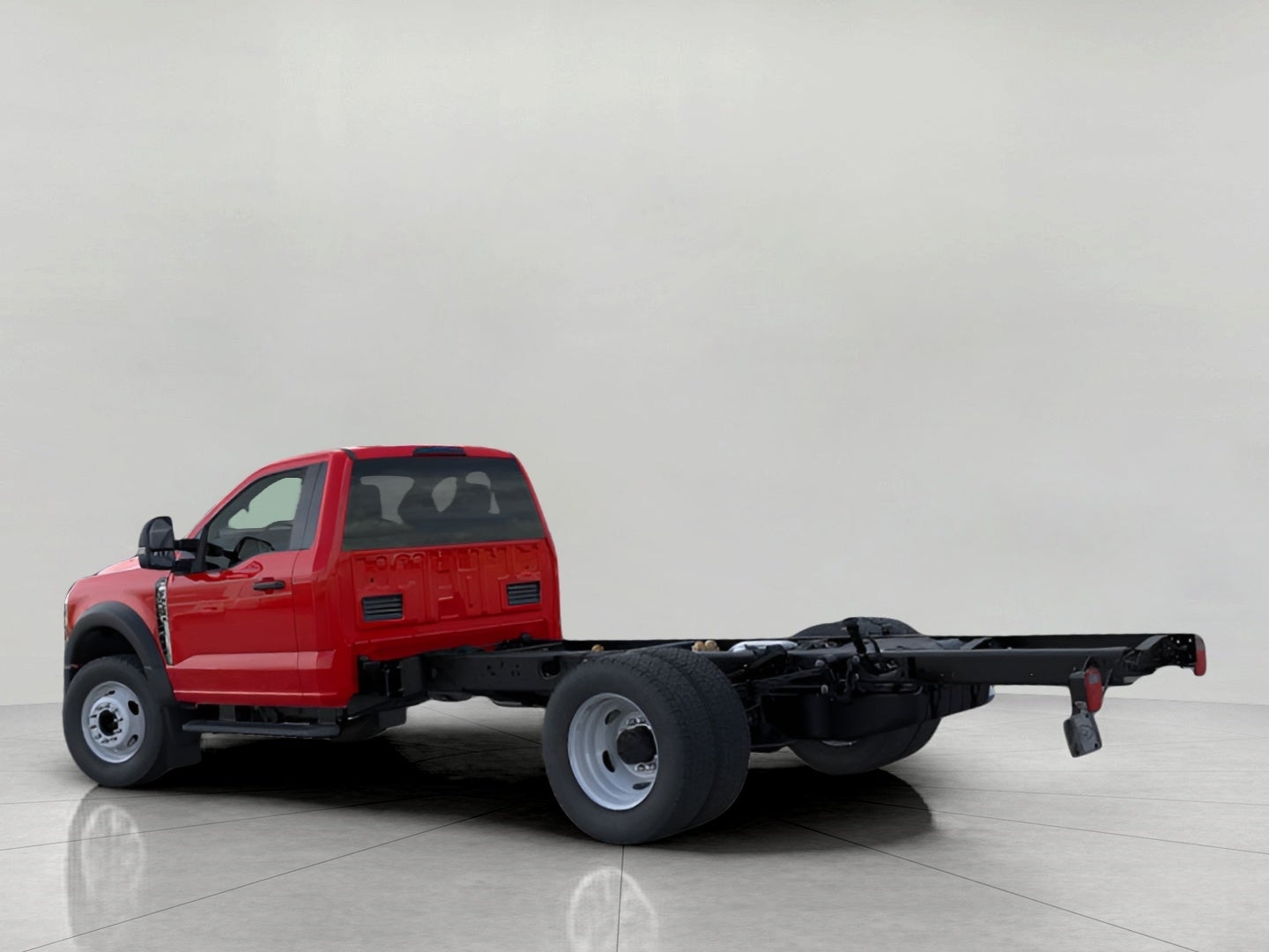 2026 Ford SUPER DUTY F-550 DRW STANDARD CAB