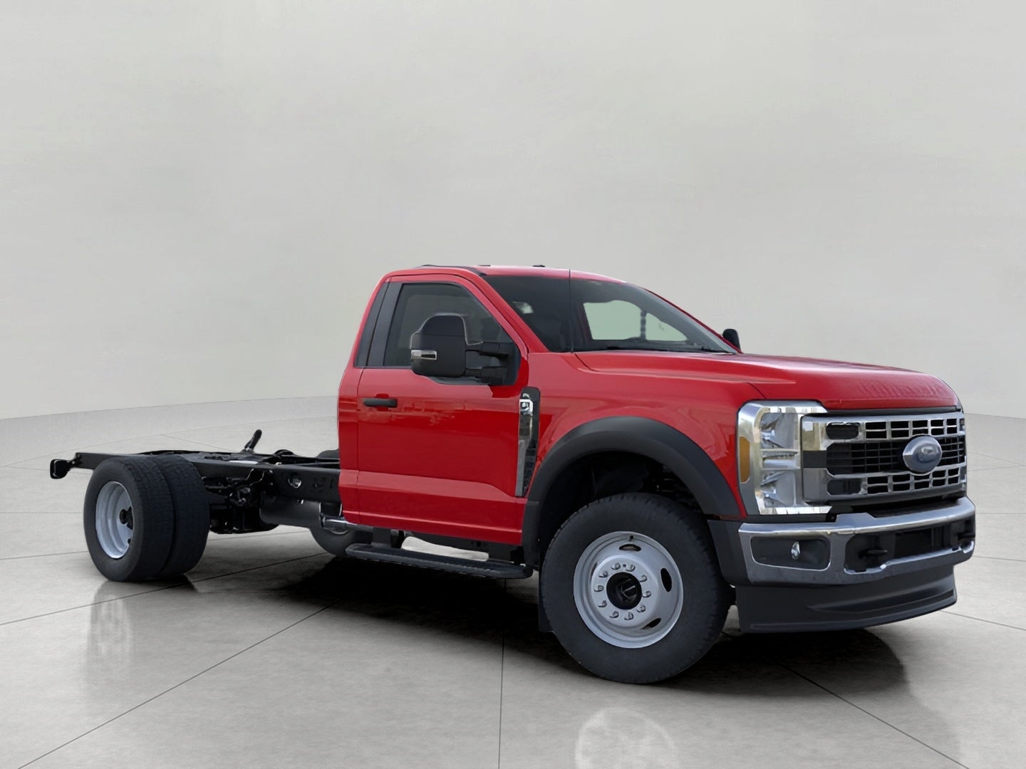 2026 Ford SUPER DUTY F-550 DRW STANDARD CAB