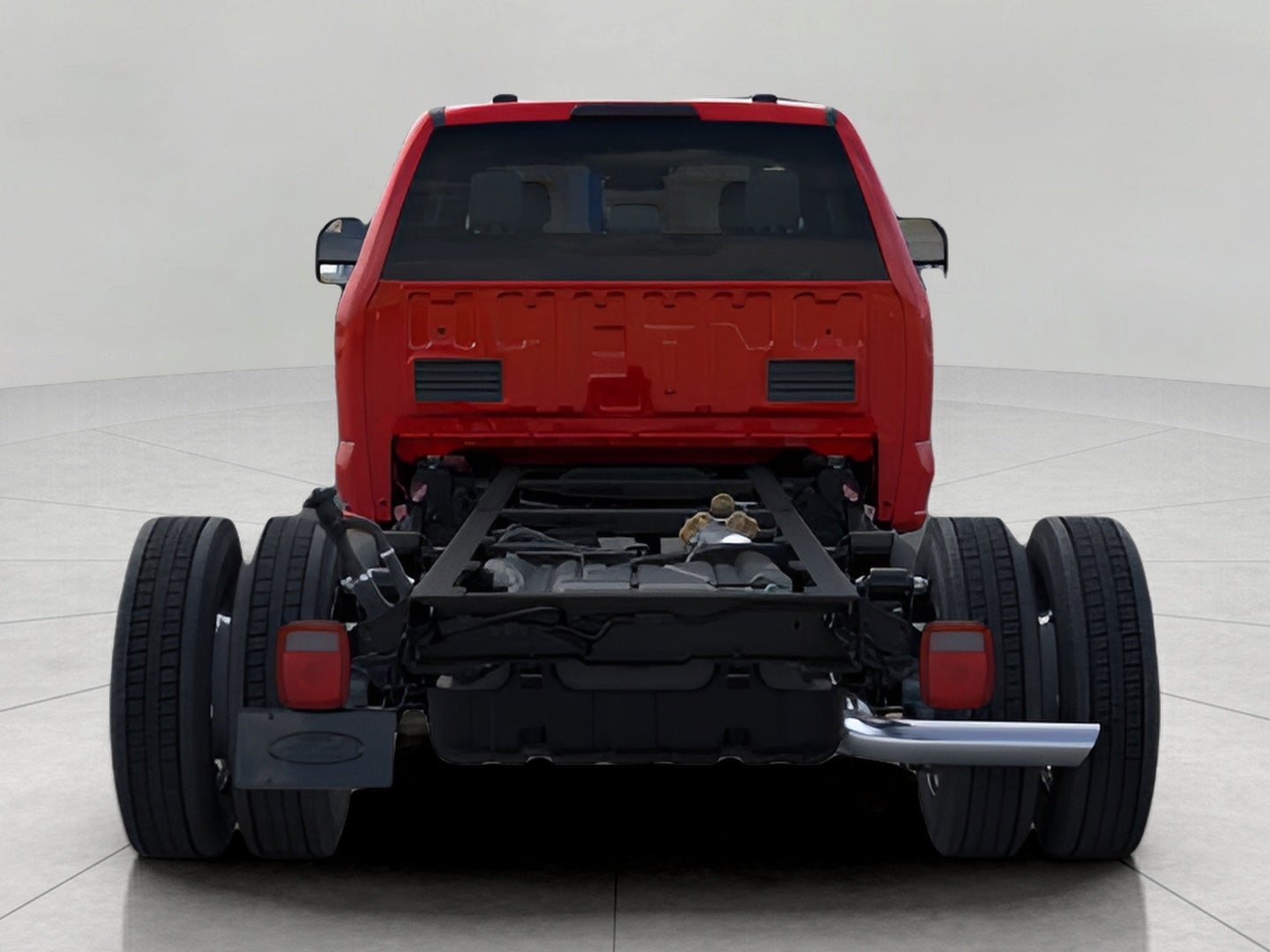 2026 Ford Super Duty F-550 DRW XL 2WD Crew Cab 203 WB 84 CA