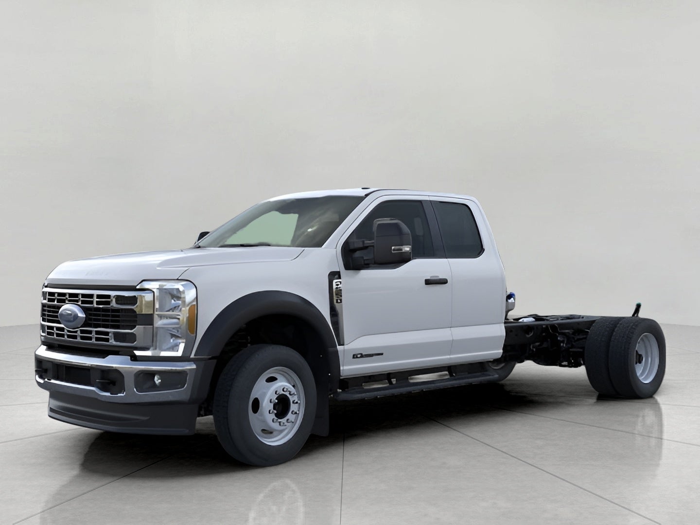 2026 Ford SUPER DUTY F-550 DRW EXTENDED CAB
