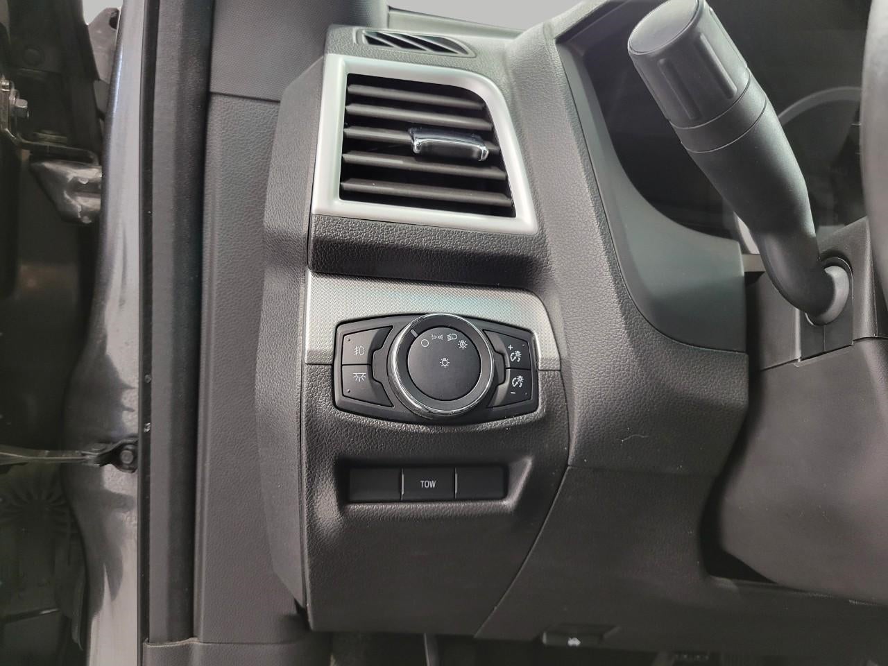 2015 Ford Explorer 4WD 4dr XLT