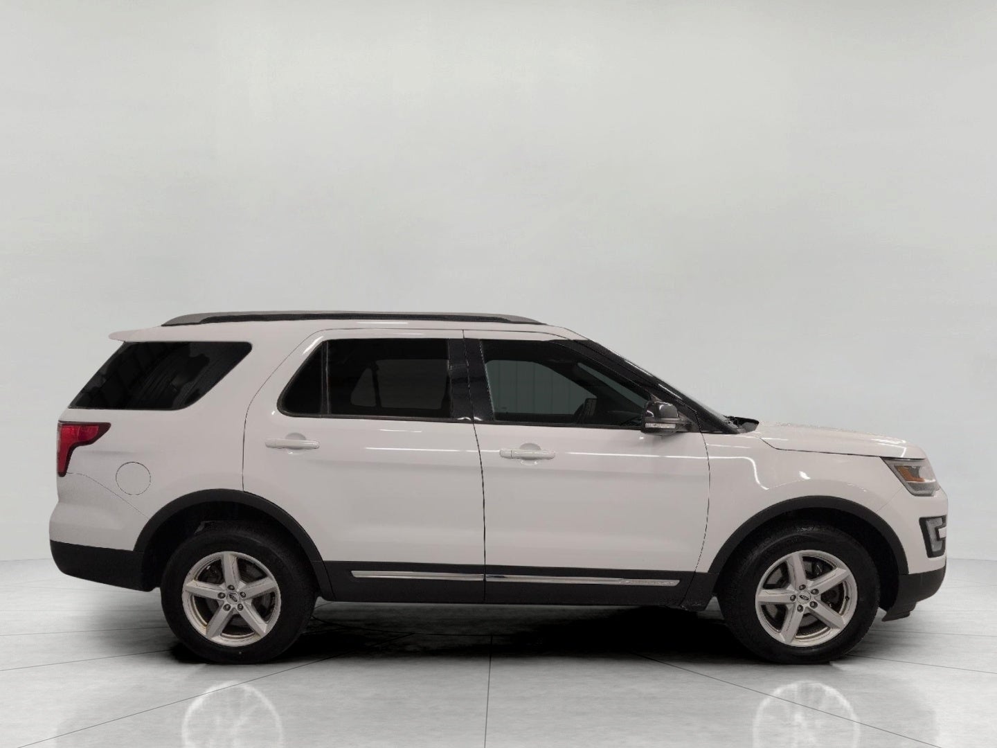 2017 Ford Explorer XLT 4WD