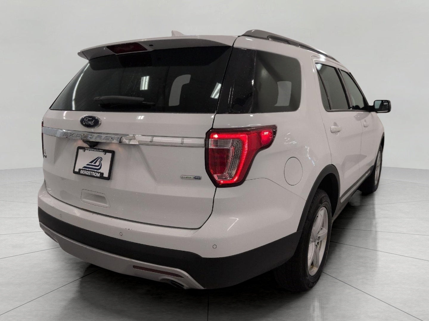 2017 Ford Explorer XLT 4WD