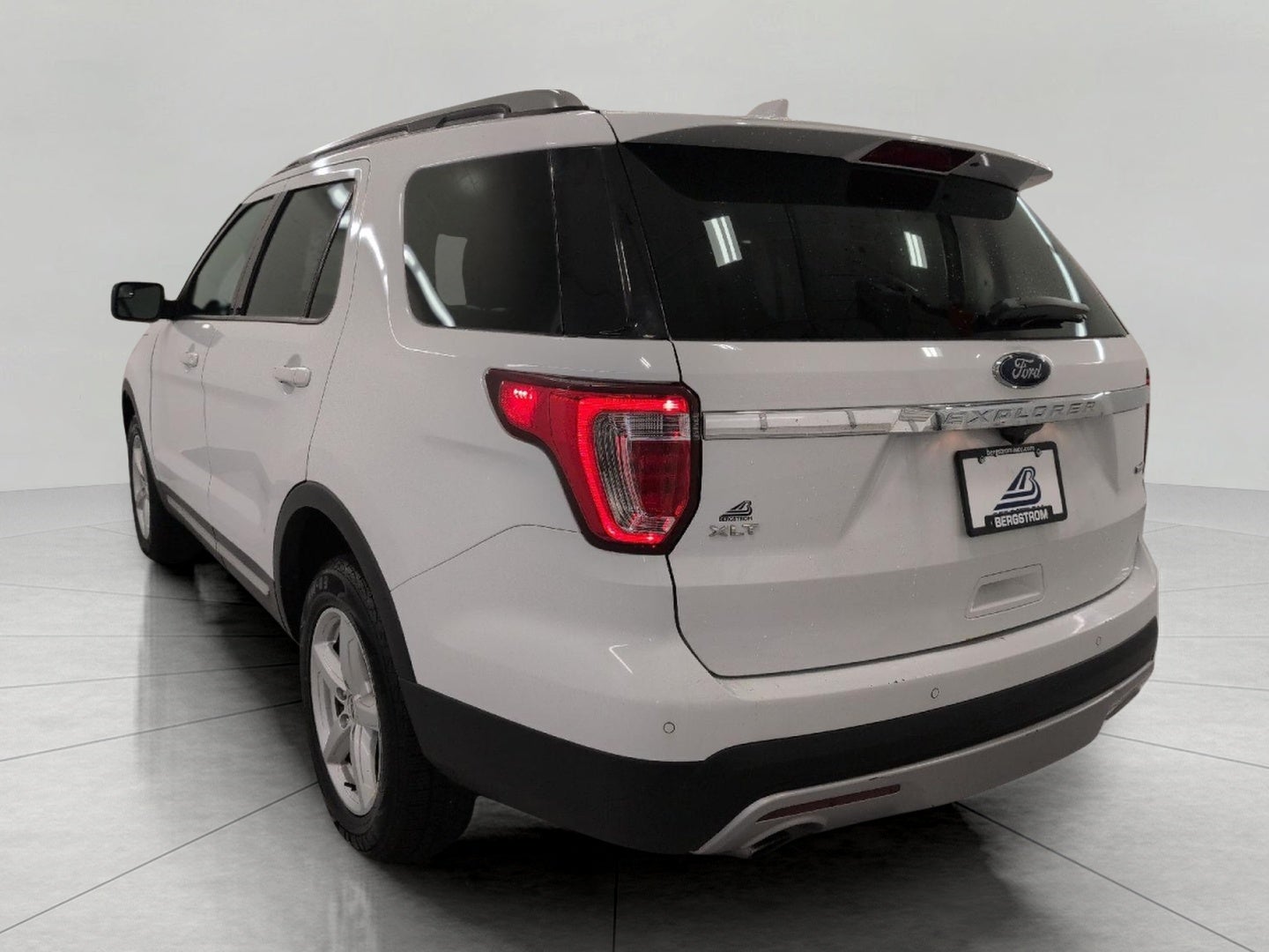 2017 Ford Explorer XLT 4WD