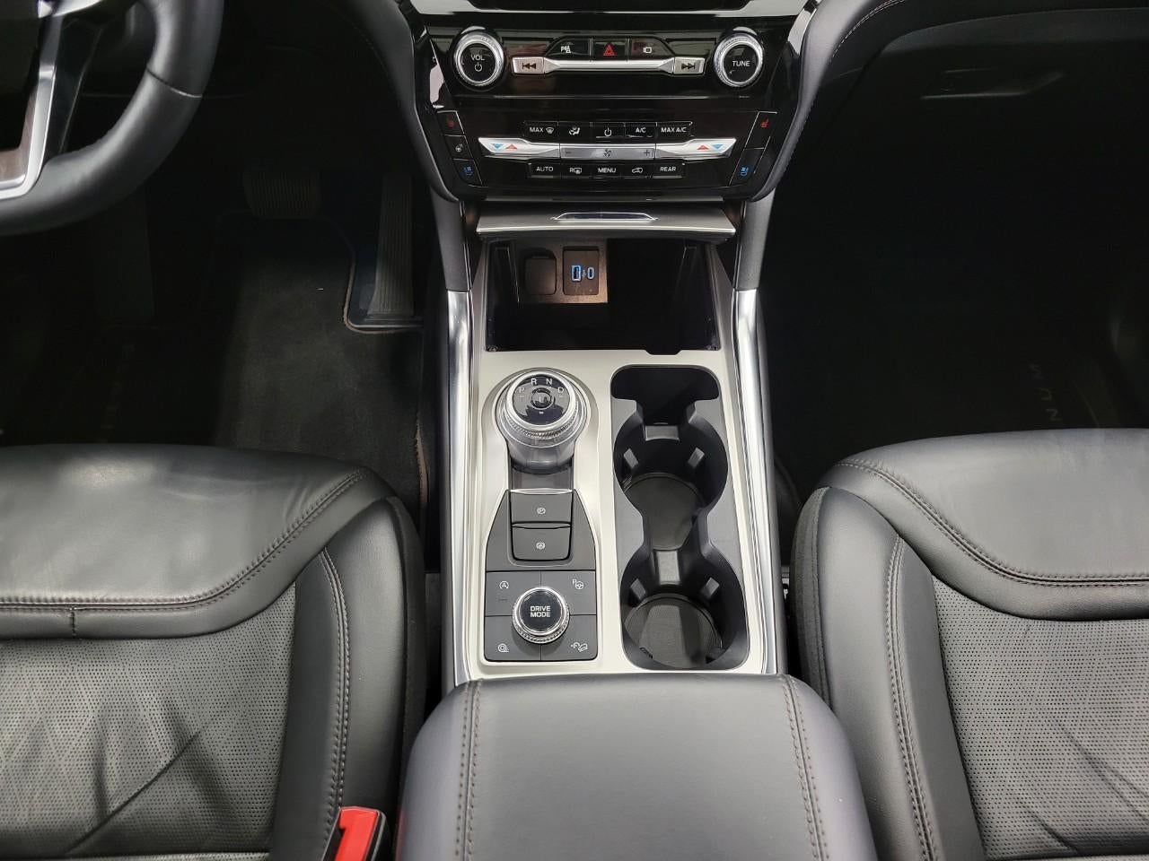 2022 Ford Explorer Platinum 4WD