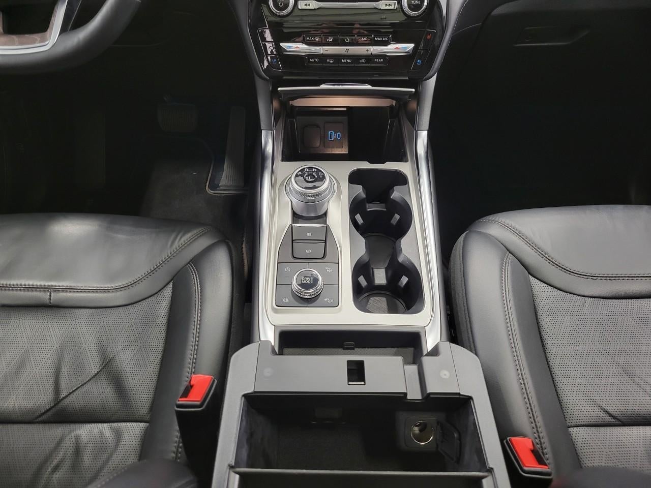 2022 Ford Explorer Platinum 4WD