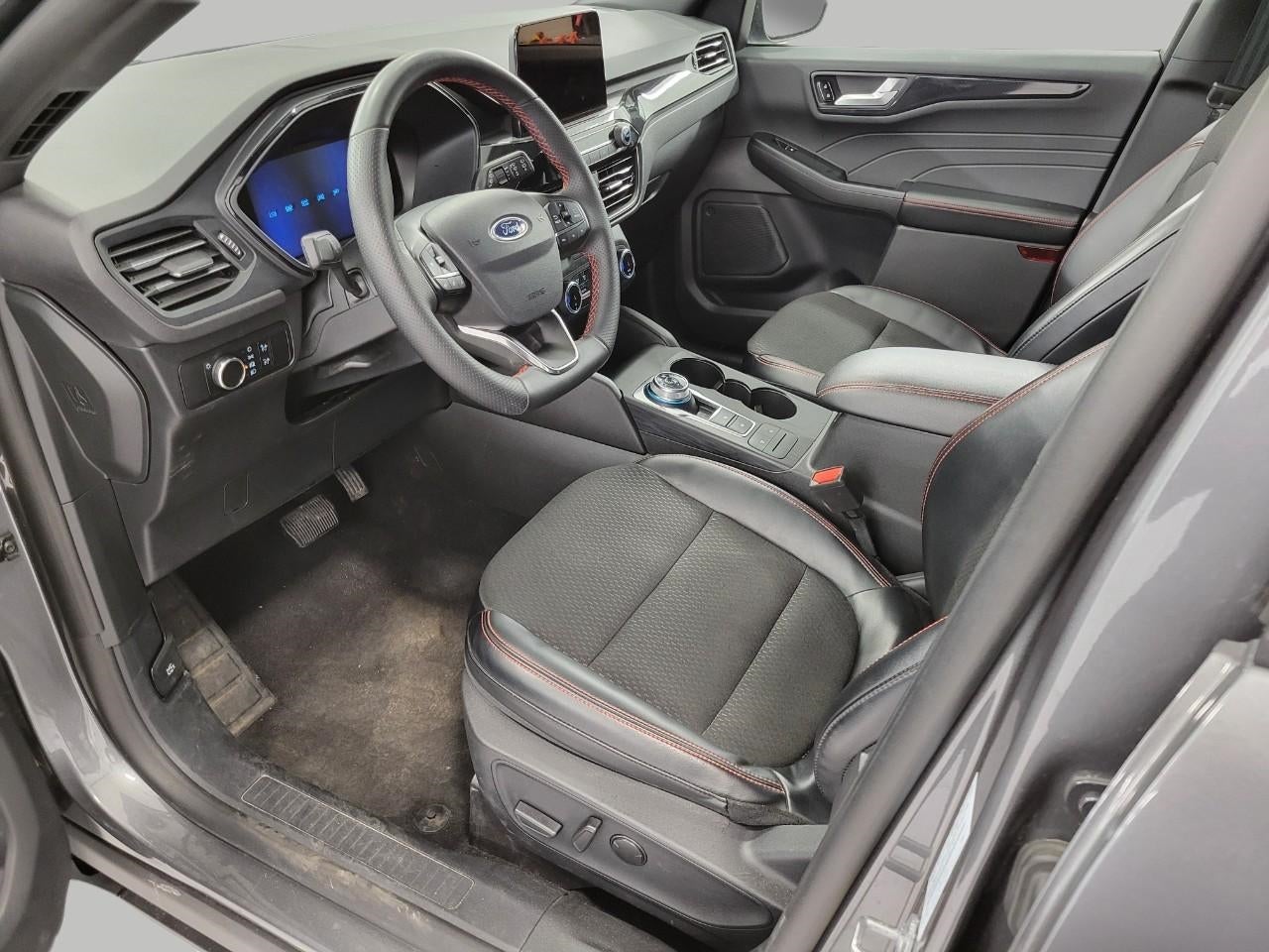 2025 Ford Escape ST-Line AWD