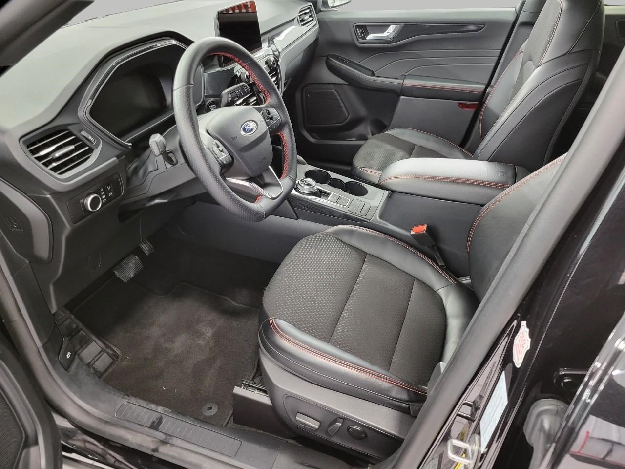 2025 Ford Escape ST-Line AWD