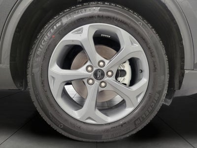 2025 Ford Escape ST-Line AWD