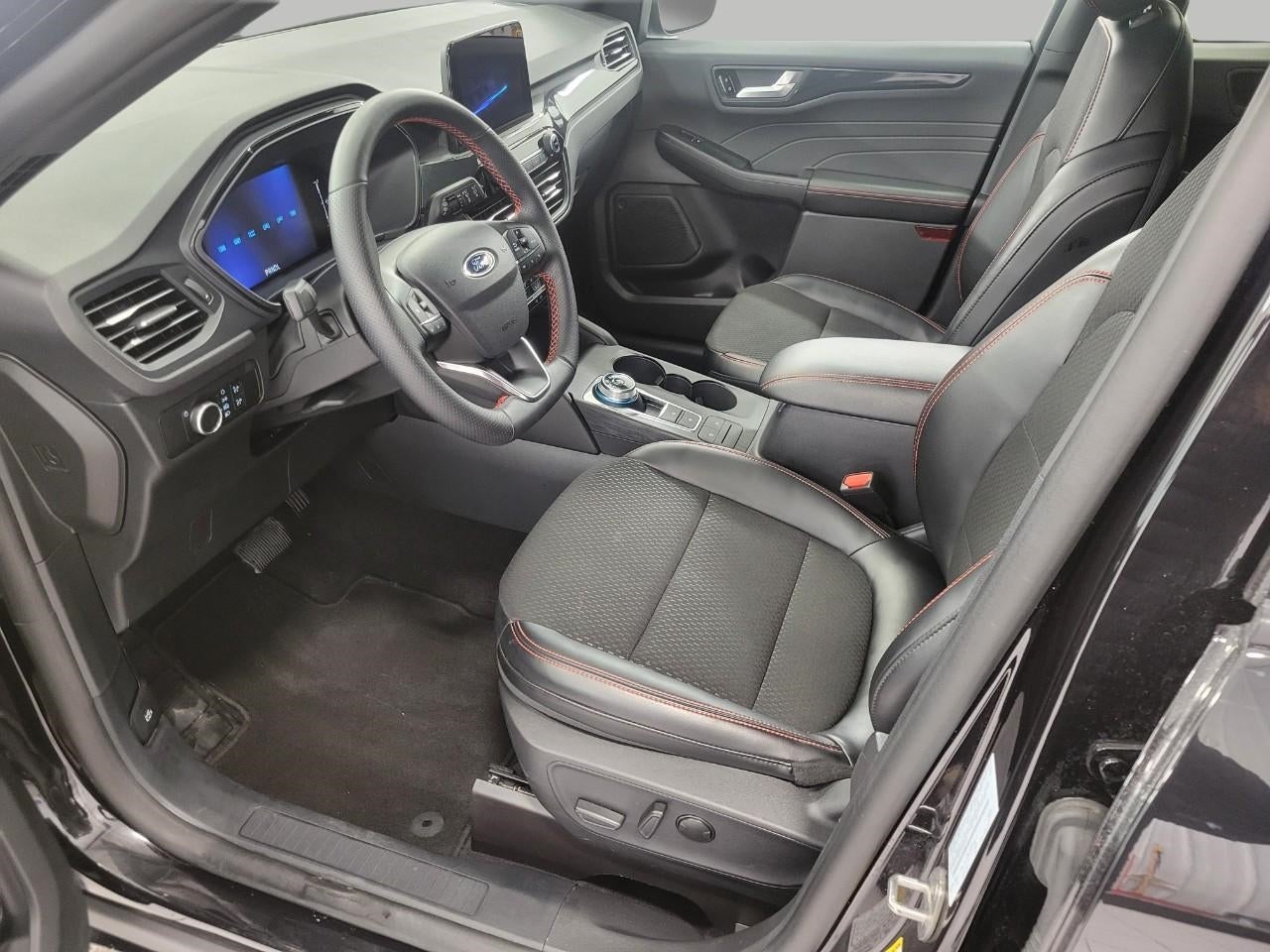 2025 Ford Escape ST-Line AWD