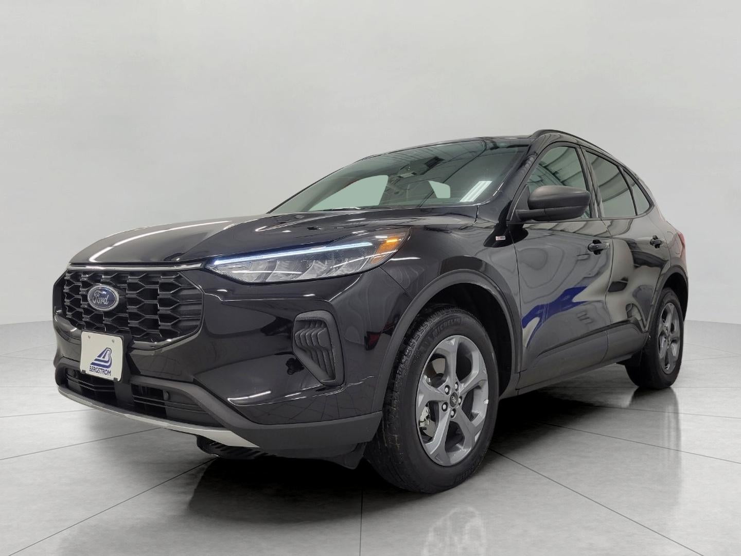 2025 Ford Escape ST-Line AWD