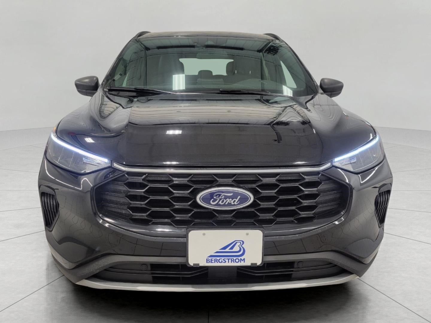 2025 Ford Escape ST-Line AWD