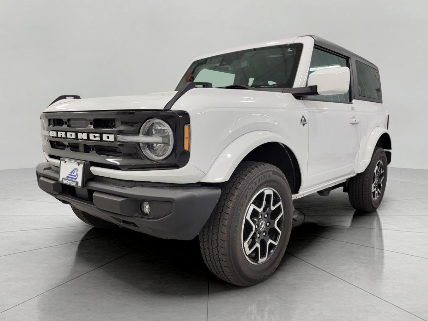 2023 Ford Bronco OUTER BANKS 2 DOOR 4X4 ** LEATHER SEATS **
