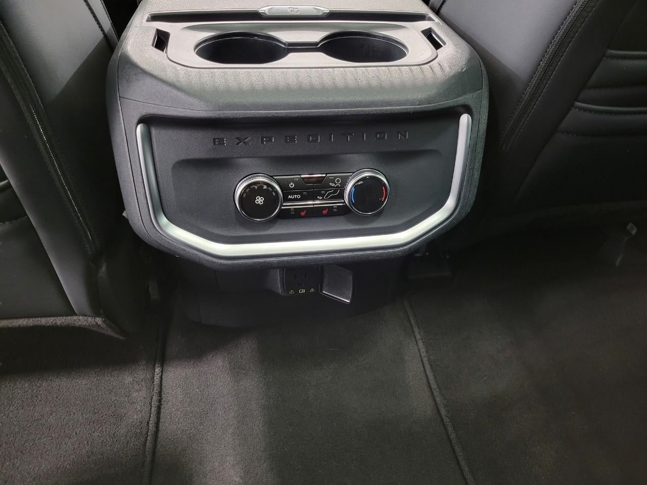 2025 Ford Expedition Max Platinum 4x4