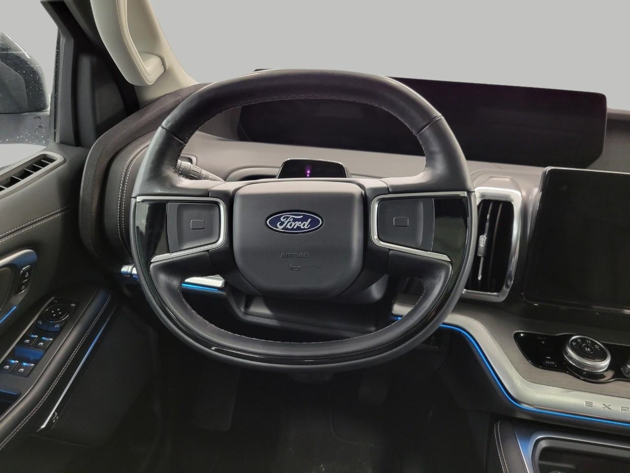 2025 Ford Expedition Max Platinum 4x4