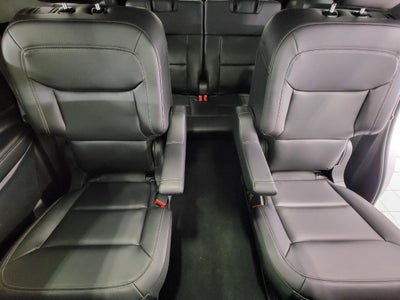 2023 Ford Explorer XLT 4WD
