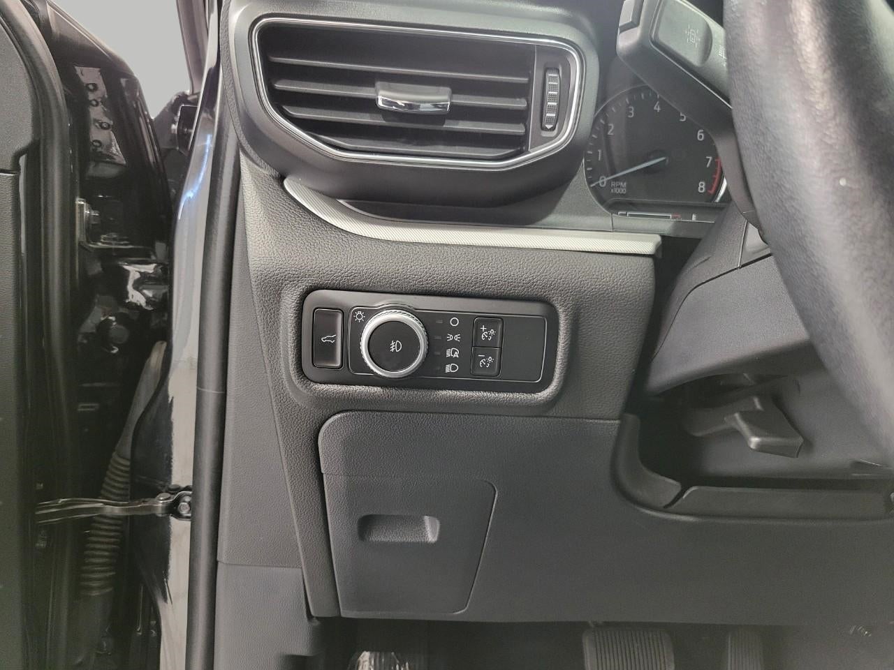 2023 Ford Explorer XLT 4WD