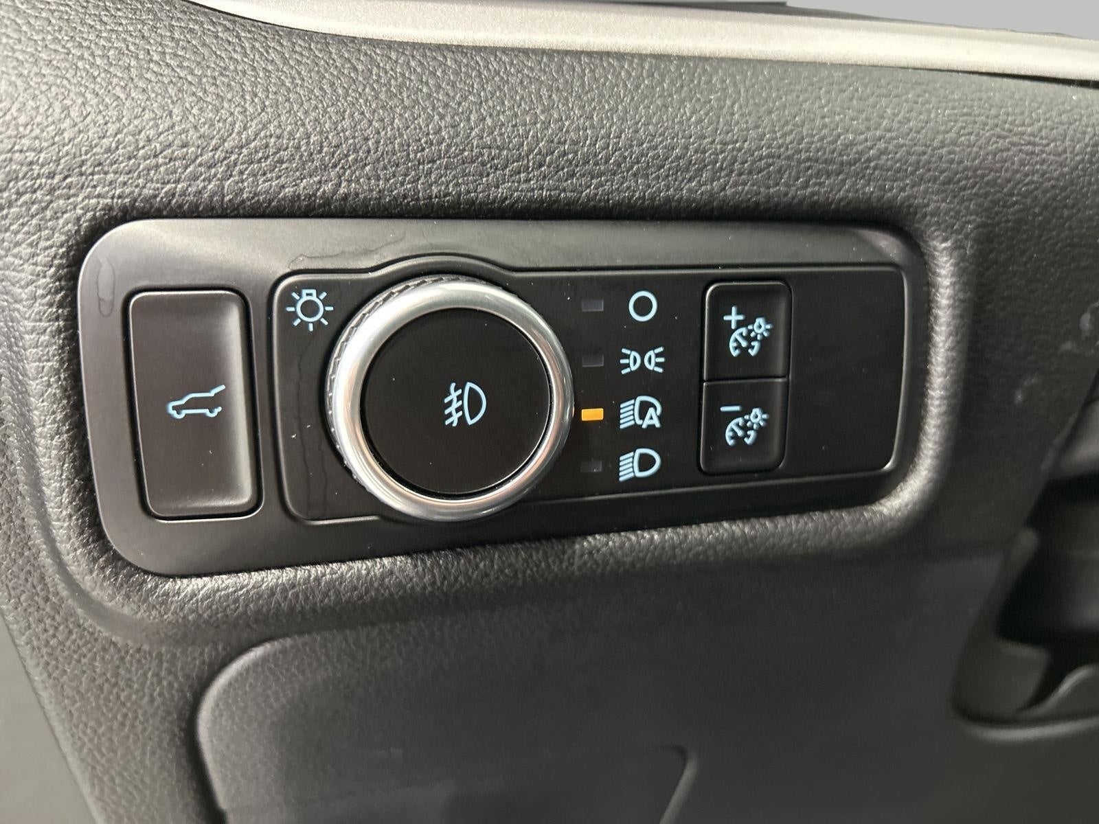 2024 Ford Explorer XLT 4WD