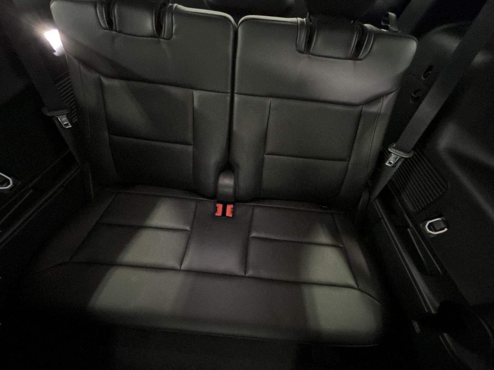 2024 Ford Explorer XLT 4WD