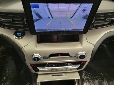 2024 Ford Explorer XLT 4WD