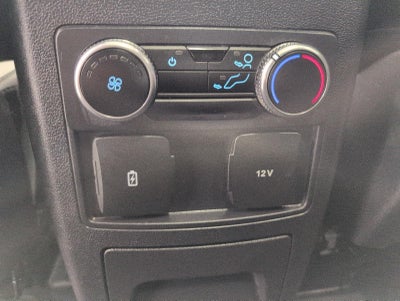 2024 Ford Explorer XLT 4WD