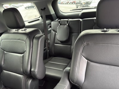2024 Ford Explorer XLT 4WD