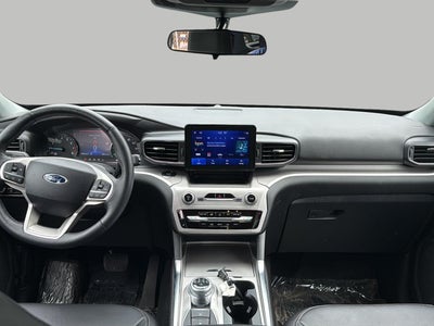 2024 Ford Explorer XLT 4WD