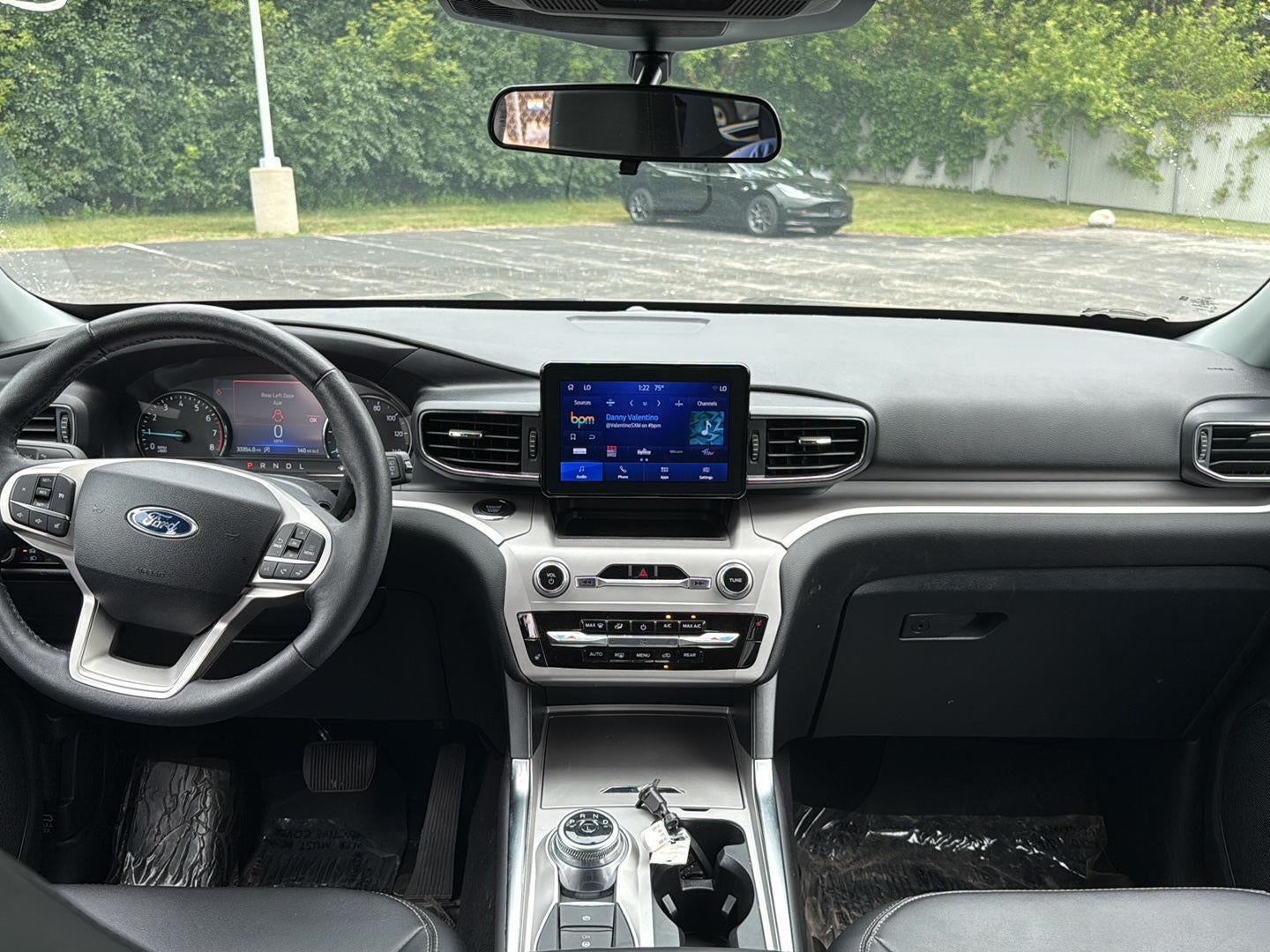 2024 Ford Explorer XLT 4WD