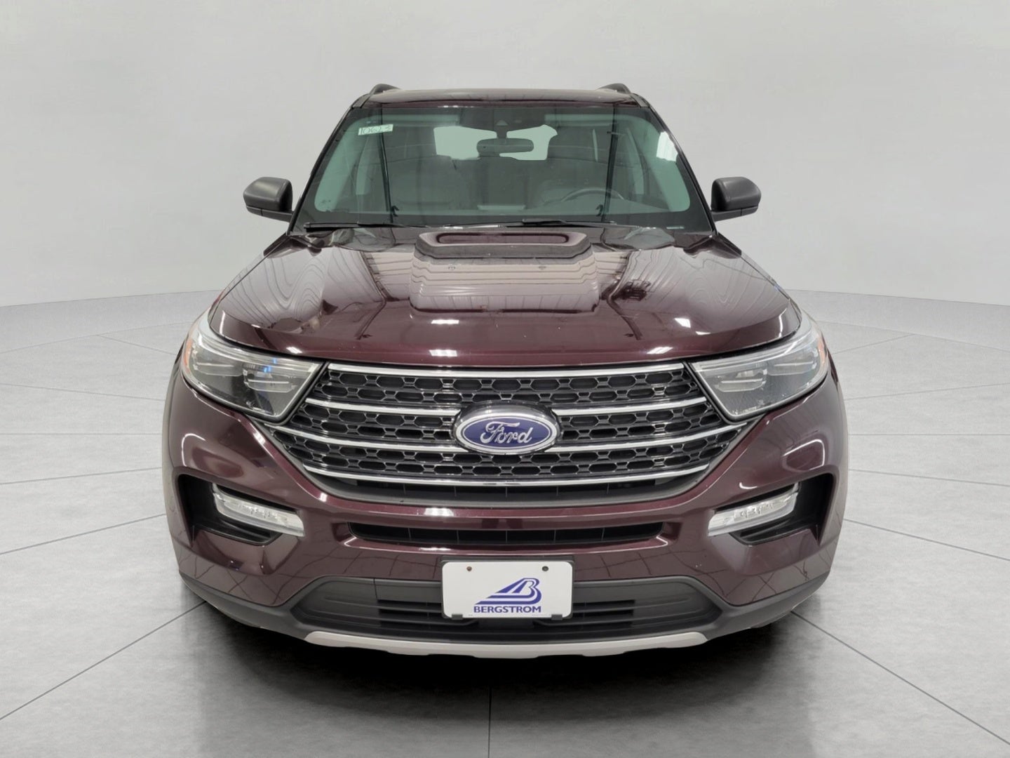 2023 Ford Explorer XLT 4WD