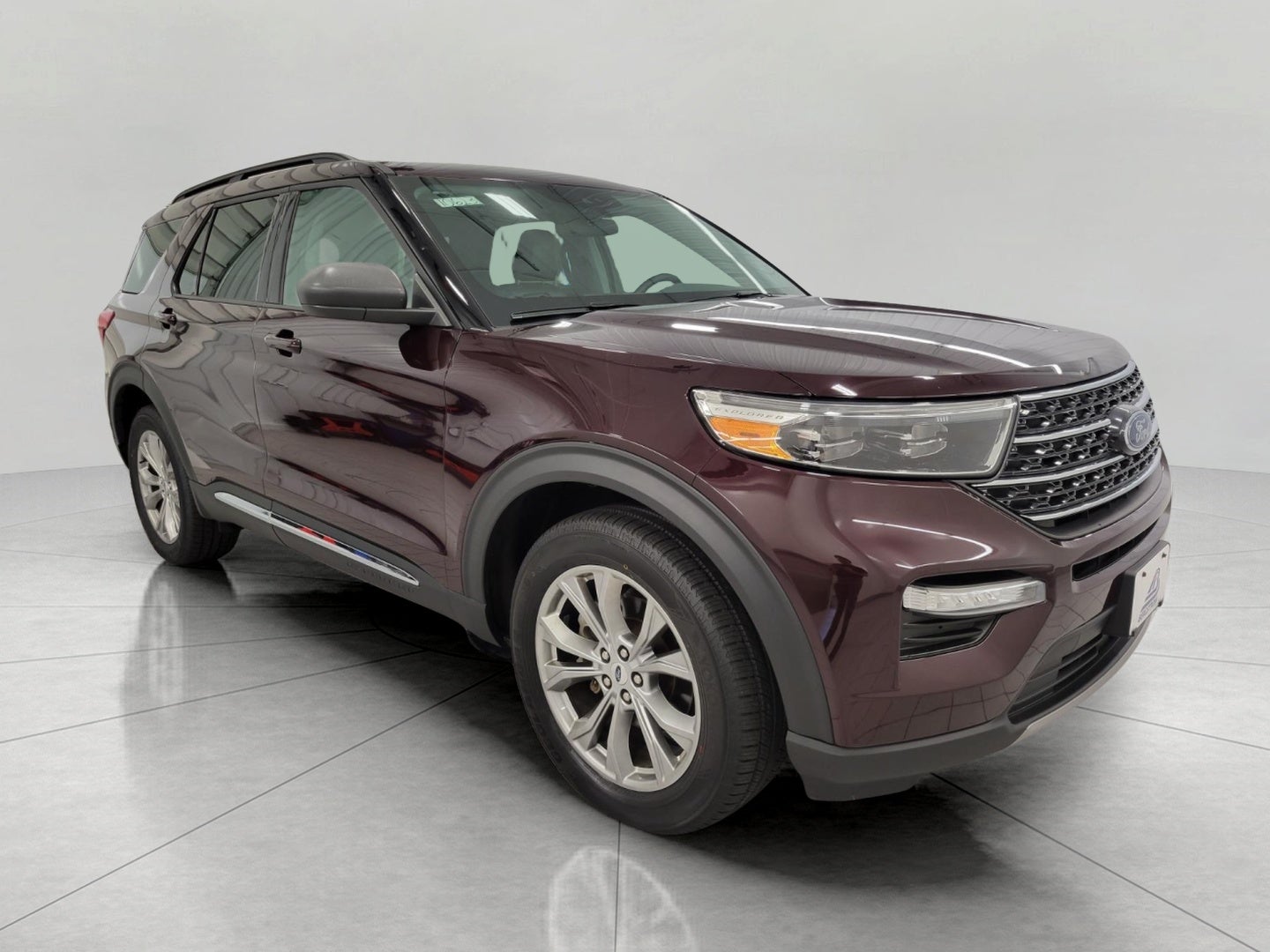2023 Ford Explorer XLT 4WD