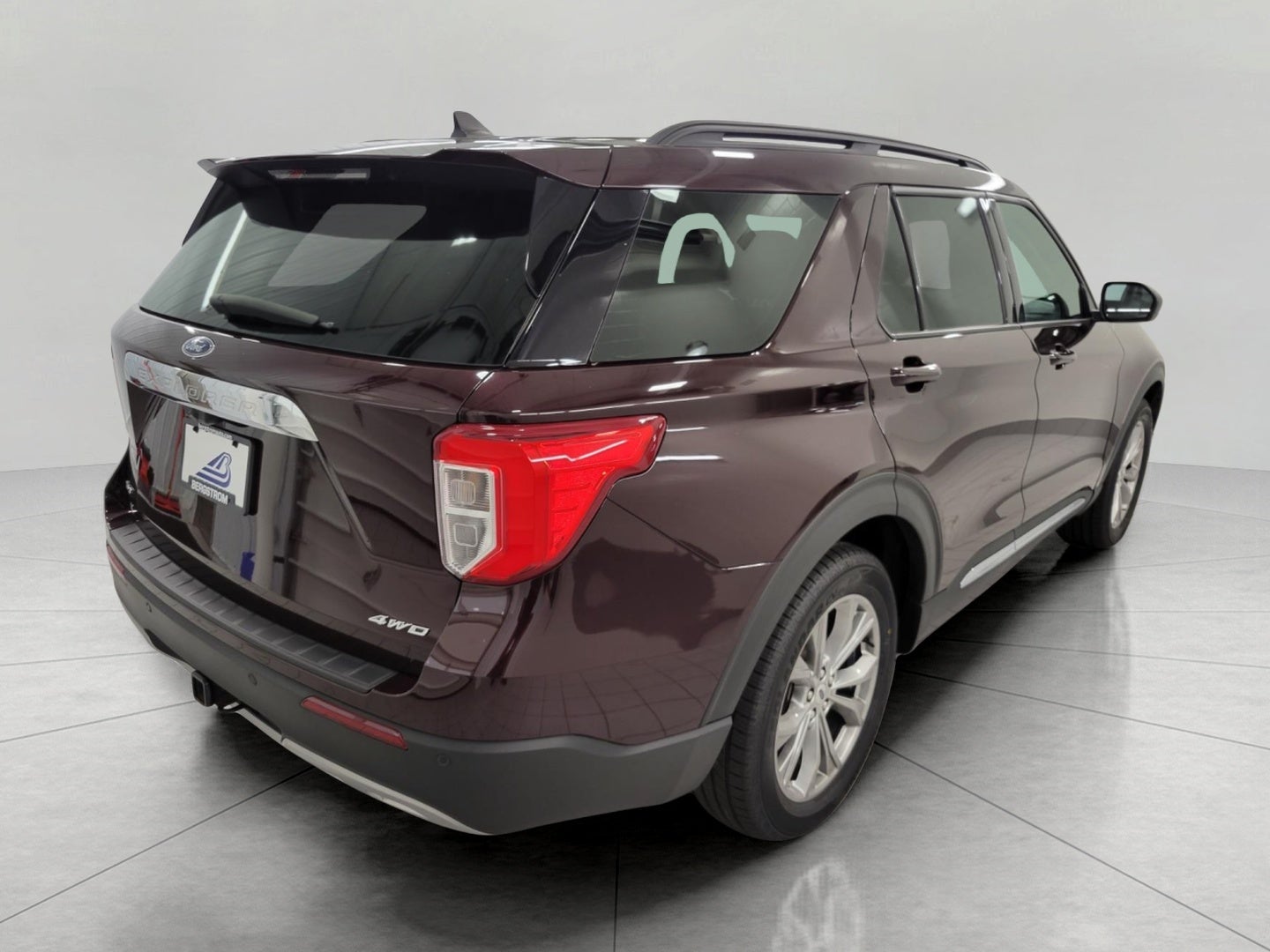 2023 Ford Explorer XLT 4WD