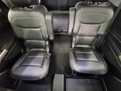 2023 Ford Explorer XLT 4WD