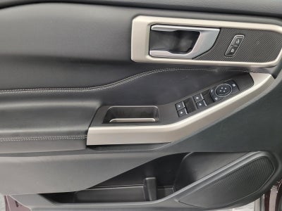 2023 Ford Explorer XLT 4WD
