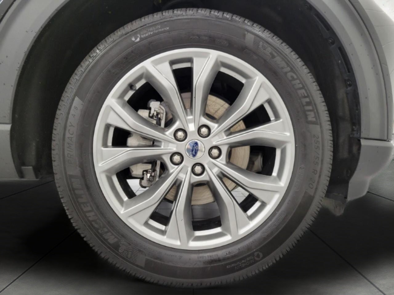 2023 Ford Explorer XLT 4WD