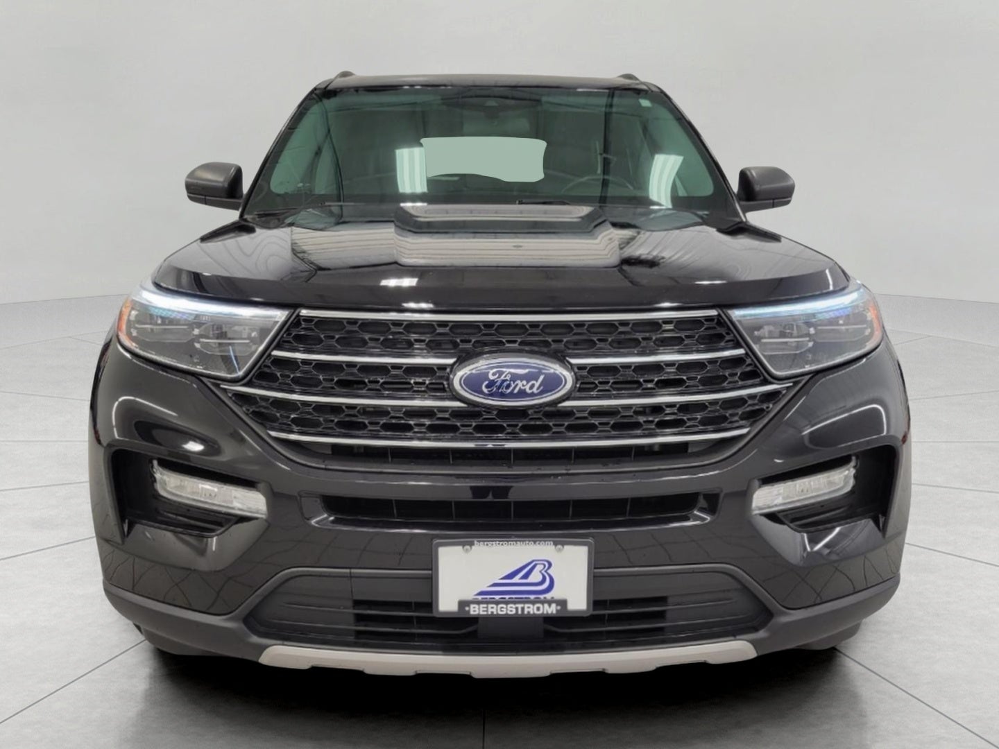 2023 Ford Explorer XLT 4WD