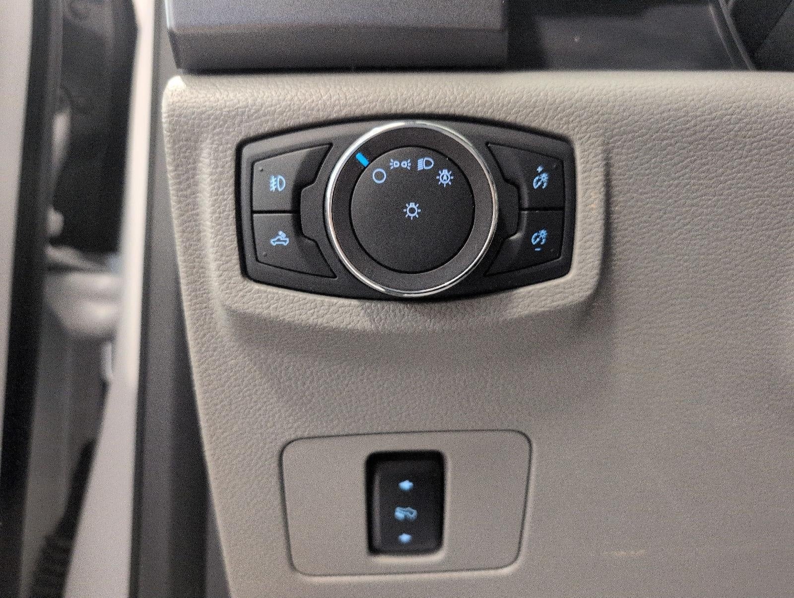 2019 Ford SUPER DUTY F-250 SRW XLT