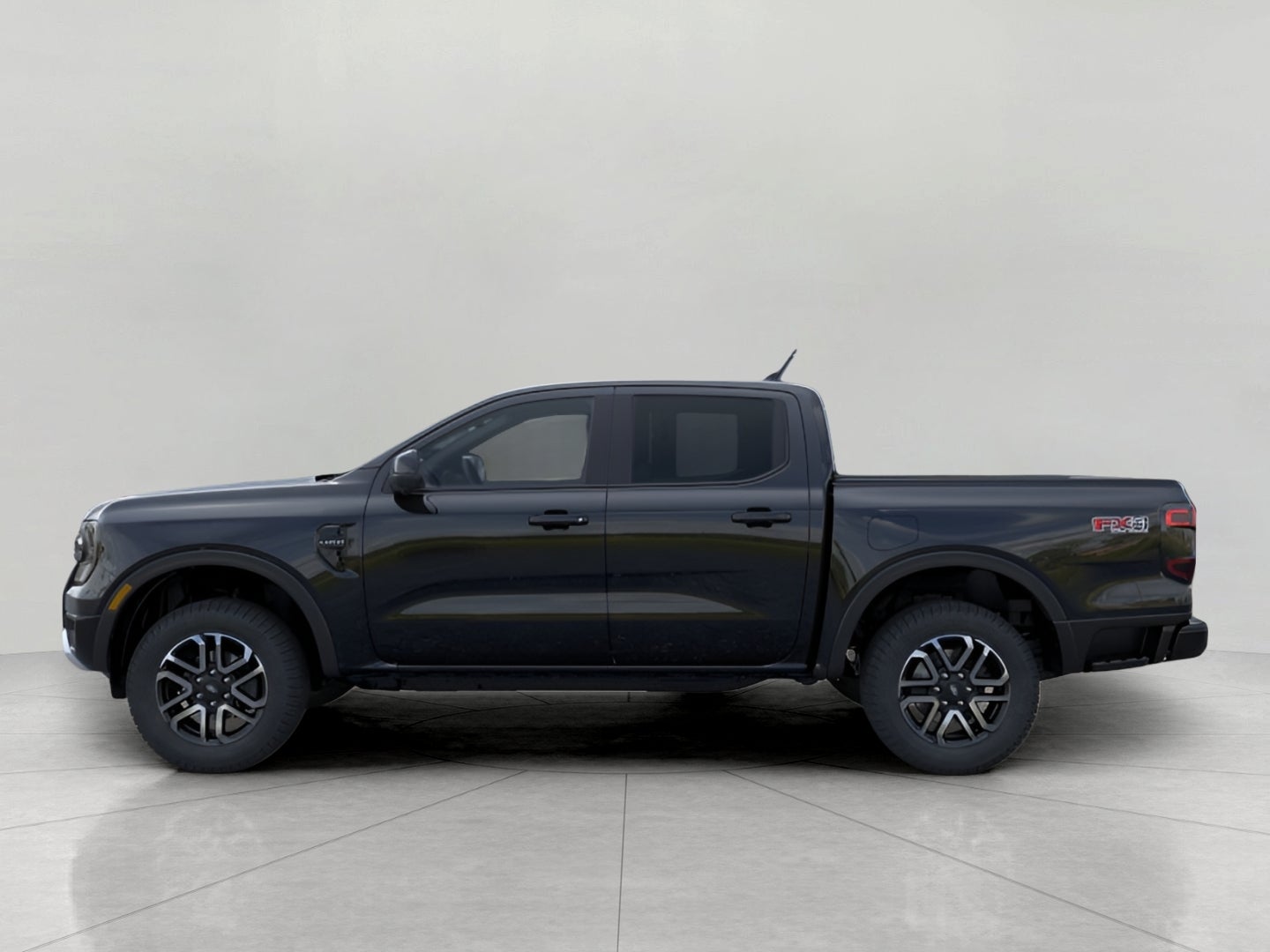 2026 Ford Ranger LARIAT 4WD SuperCrew 5' Box