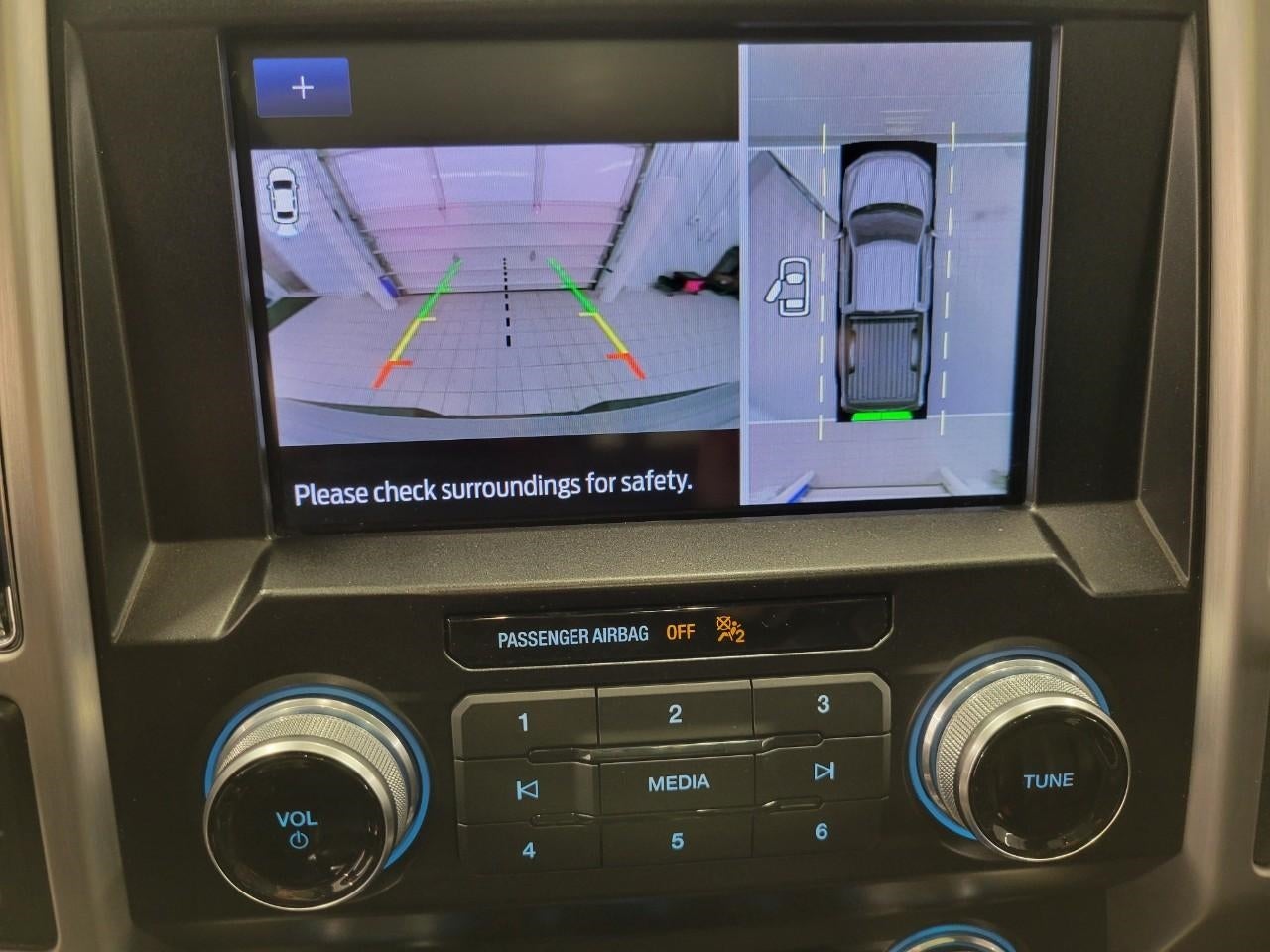 2019 Ford F-150 Platinum 4WD SuperCrew 5.5' Box